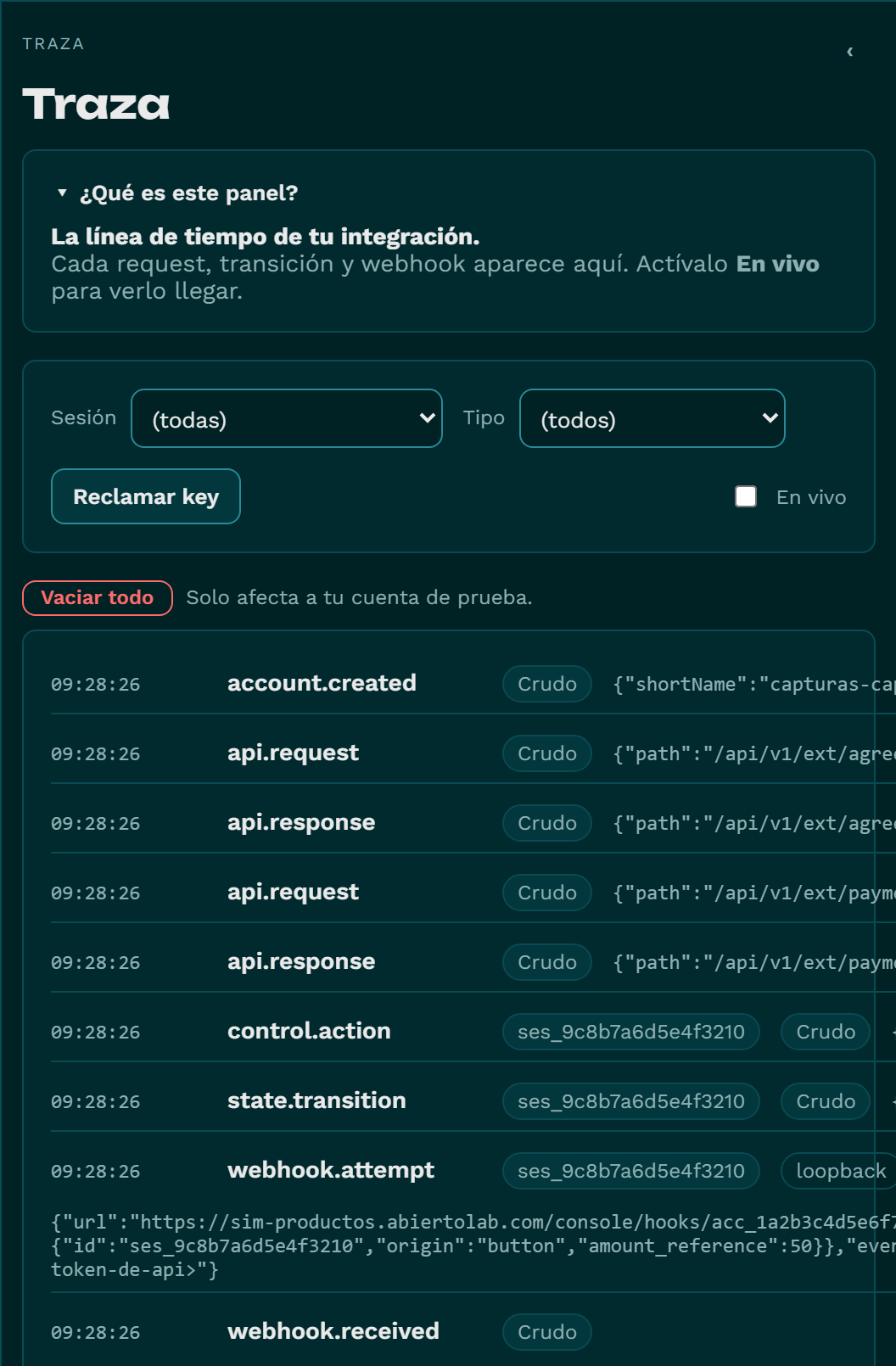 La traza mostrando webhook.attempt con la etiqueta loopback y, debajo, el webhook.received correspondiente